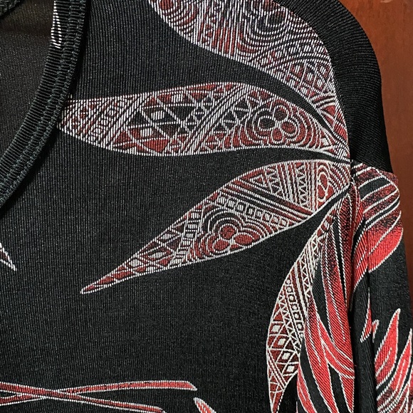Maggie Barnes vintage plus size 2X Black and Red white floral Tunic Top - Picture 10 of 16